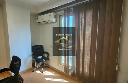 Office Space - Studio - 3 Bathrooms for rent in Zahraa Al Maadi Tunnel - Degla - Hay El Maadi - Cairo