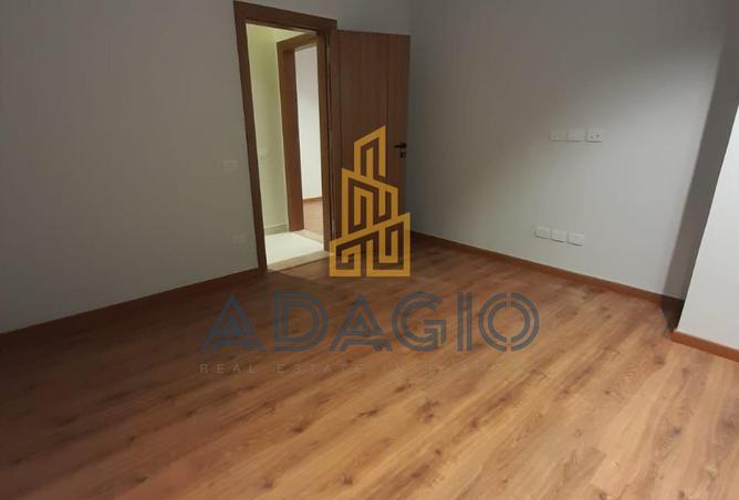 8521947 - Property Image 2