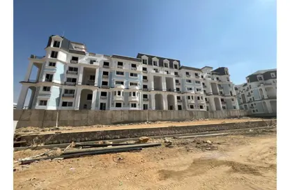 Apartment - 3 Bedrooms - 3 Bathrooms for sale in Lagoon Beach Park - 5th Settlement Compounds - The 5th Settlement - New Cairo City - Cairo