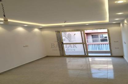 Apartment - 2 Bedrooms - 1 Bathroom for rent in Degla Palms - Al Wahat Road - 6 October City - Giza