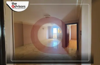 Apartment - 3 Bedrooms - 2 Bathrooms for sale in Ademon Fremon St. - Smouha - Hay Sharq - Alexandria