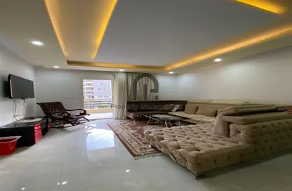 Apartment - 2 Bedrooms - 2 Bathrooms for rent in The Square - 5th Settlement Compounds - The 5th Settlement - New Cairo City - Cairo
