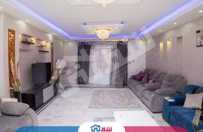Apartment - 3 Bedrooms - 2 Bathrooms for rent in Al Geish Road - Laurent - Hay Sharq - Alexandria