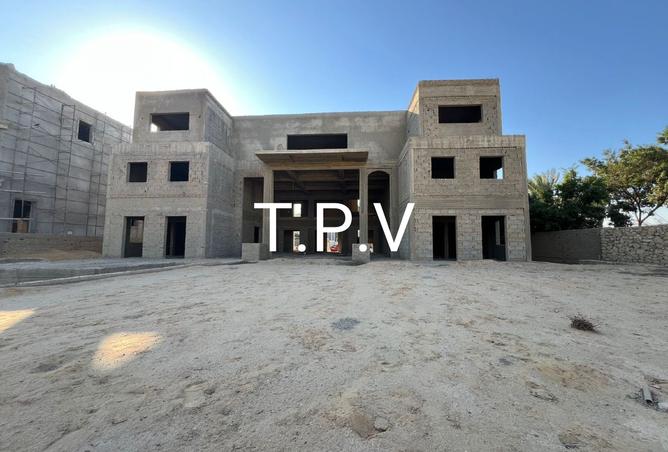 8122027 - Property Image 2