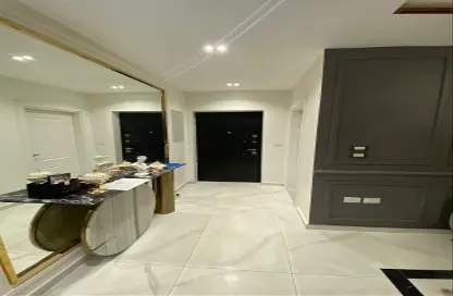 Apartment - 3 Bedrooms - 3 Bathrooms for sale in El Narges Buildings - Al Narges - New Cairo City - Cairo