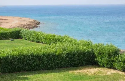 فيلا - 7 غرف نوم - 6 حمامات للبيع في تلال السخنة - العين السخنة - السويس