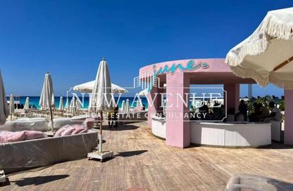 Chalet - 4 Bedrooms - 3 Bathrooms for sale in June - Ras Al Hekma - North Coast