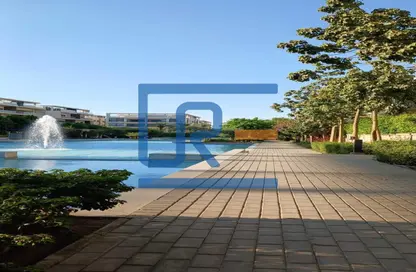 (بنتهاوس  (روف - 4 غرف نوم - 5 حمامات للبيع في لايك فيو ريزيدنس - كمبوندات التجمع الخامس - التجمع الخامس - مدينة القاهرة الجديدة - القاهرة