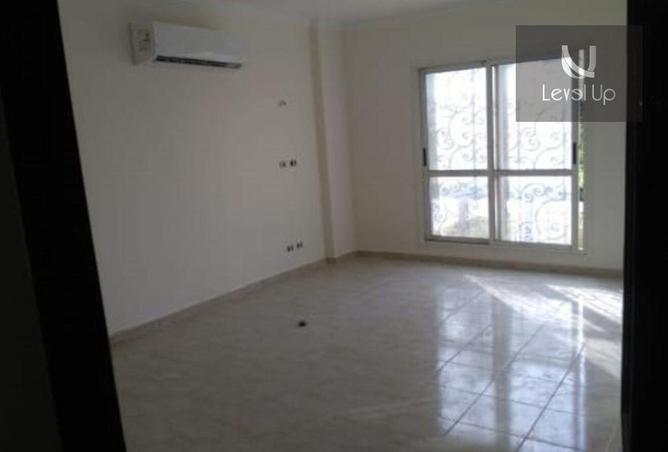 8063732 - Property Image 3