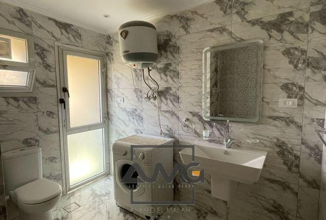 8347400 - Property Image 3