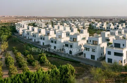 فيلا - 5 غرف نوم - 5 حمامات للبيع في كمبوند البروج - كمبوندات الشروق - مدينة الشروق - القاهرة