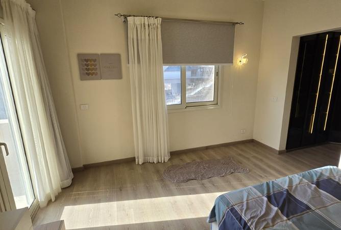 8393710 - Property Image 3