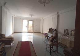 Apartment - 3 bedrooms - 2 bathrooms for للبيع in Albert Al Awal St. - Smouha - Hay Sharq - Alexandria