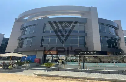 Retail - Studio - 1 Bathroom for sale in The Industrial Zone - 5th Settlement Compounds - The 5th Settlement - New Cairo City - Cairo