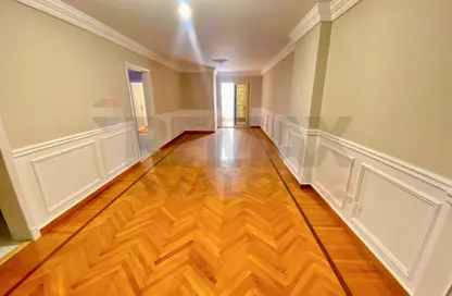 Apartment - 3 Bedrooms - 3 Bathrooms for sale in Kafr Abdo - Roushdy - Hay Sharq - Alexandria Apartment - 3 Bedrooms - 3 Bathrooms for sale in Kafr Abdo - Roushdy - Hay Sharq - Alexandria