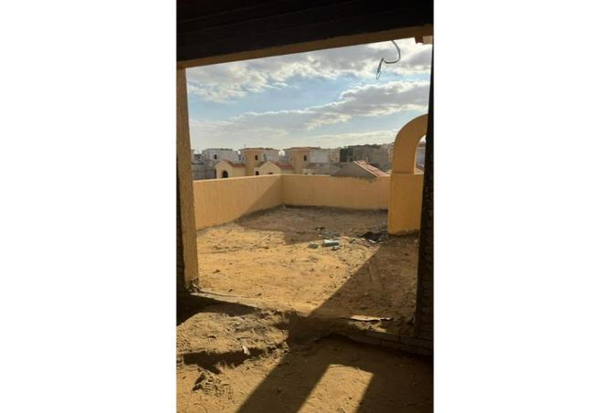 8088771 - Property Image 2