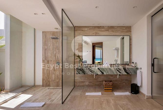 8438409 - Property Image 3