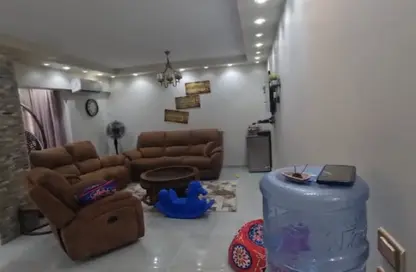 Apartment - 3 Bedrooms - 3 Bathrooms for sale in Mostafa Al Nahas St. - 6th Zone - Nasr City - Cairo