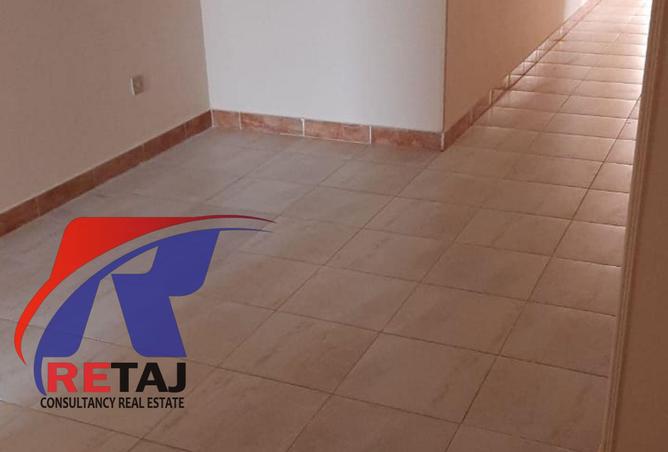 8086600 - Property Image 3