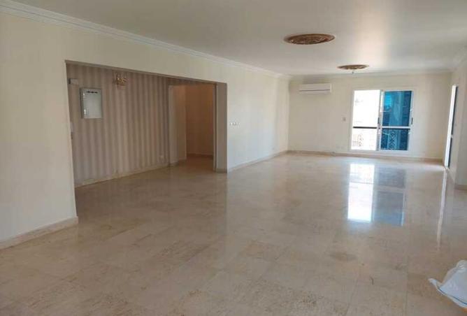 8446106 - Property Image 2