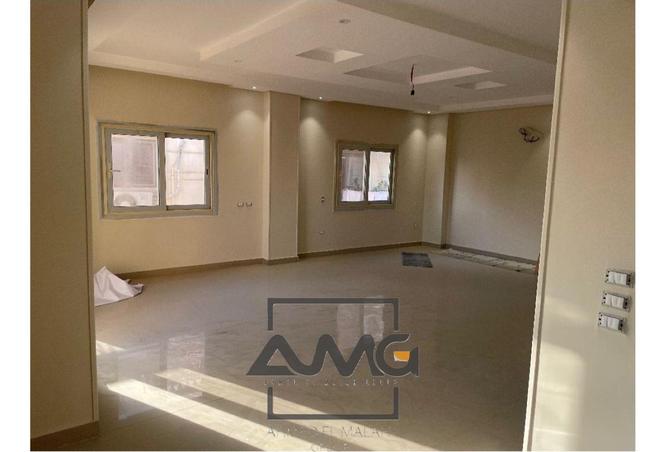 8552729 - Property Image 2