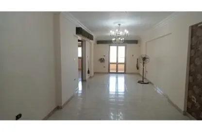 شقة - 2 غرف نوم - 1 حمام للبيع في محور مهدي عرفه - مدينة الواحة - الحي العاشر - مدينة نصر - القاهرة