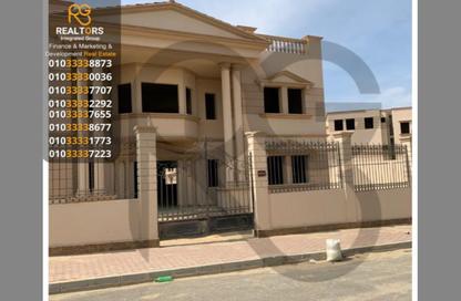 فيلا - 5 غرف نوم - 7 حمامات للبيع في رويال سيتي - كمبوندات الشيخ زايد - الشيخ زايد - الجيزة