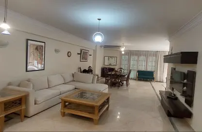 شقة - 3 غرف نوم - 3 حمامات للايجار في ميدان مصطفي كامل - المعادي - حي المعادي - القاهرة