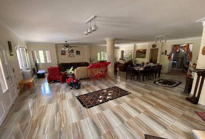 8230133 - Property Image 3