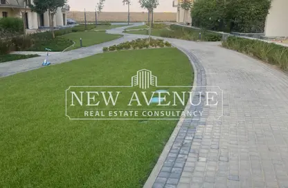 Apartment - 3 Bedrooms - 3 Bathrooms for sale in Sodic East - 6th District - New Heliopolis - Cairo