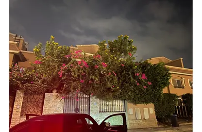 Townhouse - 6 Bedrooms - 5 Bathrooms for rent in Mena Residence - South Investors Area - New Cairo City - Cairo