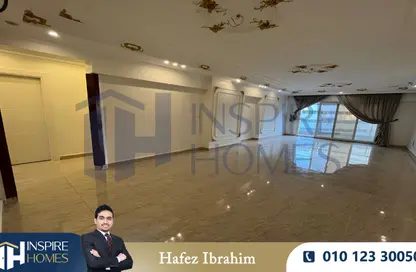 شقة - 3 غرف نوم - 2 حمامات للايجار في جراند فيو - سموحة - حي شرق - الاسكندرية