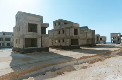 فيلا - 5 غرف نوم - 5 حمامات للبيع في سيزين - قسم الضبعة - الساحل الشمالي