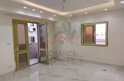 Apartment - 2 Bedrooms - 1 Bathroom for sale in Pyslwon St. - Saba Basha - Hay Sharq - Alexandria