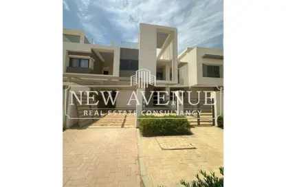 Townhouse - 5 Bedrooms - 4 Bathrooms for sale in Moon Residences - Fifth Square - The 5th Settlement - New Cairo City - Cairo