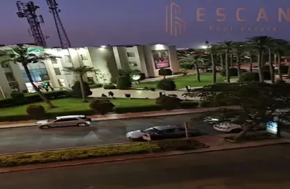 شقة - 2 غرف نوم - 1 حمام للبيع في شارع ابو حنيفة النعمان - الرحاب المرحلة الأولى - الرحاب - مدينة القاهرة الجديدة - القاهرة