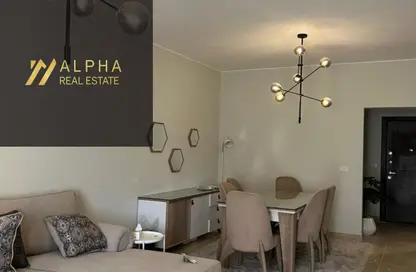 شقة - 2 غرف نوم - 2 حمامات للايجار في مون ريزيدنس - فيفث سكوير - التجمع الخامس - مدينة القاهرة الجديدة - القاهرة