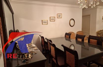 Apartment - 2 Bedrooms - 1 Bathroom for sale in Hossam Al Deen Bassiouny St. - 10th Zone - Nasr City - Cairo