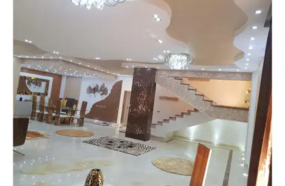 فيلا - 6 غرف نوم - 6 حمامات للبيع في ليس رويز - كمبوندات التجمع الخامس - التجمع الخامس - مدينة القاهرة الجديدة - القاهرة