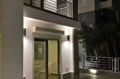 Apartment - 4 Bedrooms - 3 Bathrooms for sale in Taj City - 5th Settlement Compounds - The 5th Settlement - New Cairo City - Cairo