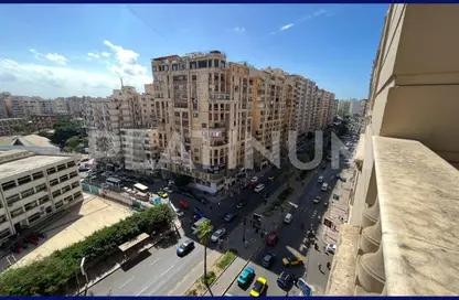 Apartment - 2 Bedrooms - 3 Bathrooms for rent in Mohamed Fawzy Moaz St. - Smouha - Hay Sharq - Alexandria