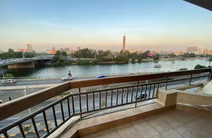 Office Space - Studio - 4 Bathrooms for rent in Nile Corniche St. - Al Agouza - Giza