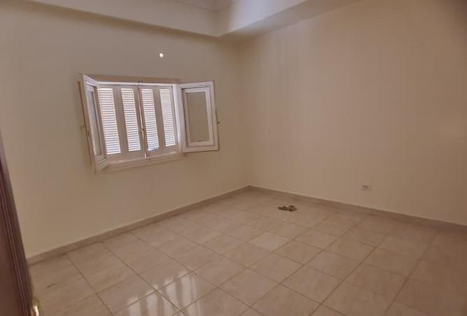 8166055 - Property Image 2