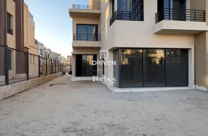 Twin House - 5 Bedrooms - 5 Bathrooms for sale in Alma - 2nd District - Sheikh Zayed City - Giza