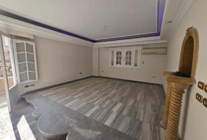 8442130 - Property Main Image