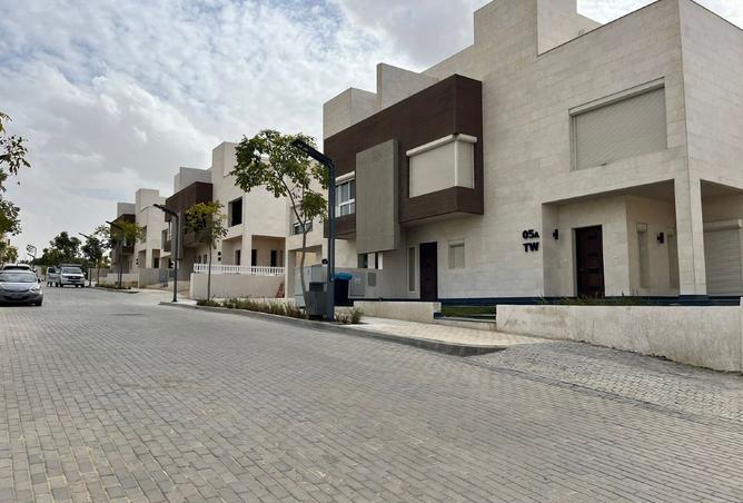 8189798 - Property Image 2