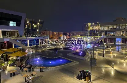 Retail - Studio - 1 Bathroom for rent in The Yard Mall - New Cairo City - Cairo
