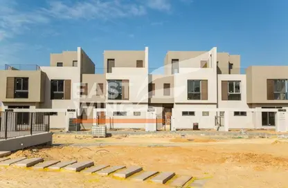 Townhouse - 3 Bedrooms - 3 Bathrooms for sale in Sodic East - 6th District - New Heliopolis - Cairo