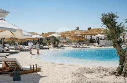 شاليه - 3 غرف نوم - 4 حمامات للبيع في بيت البحر - سيدي حنيش - الساحل الشمالي