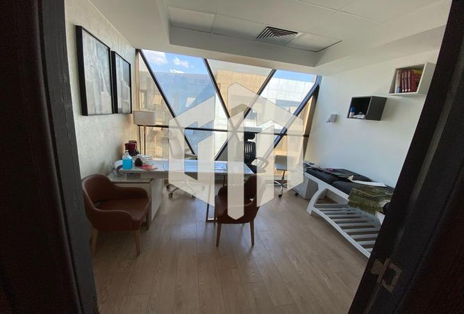 7969798 - Property Image 2